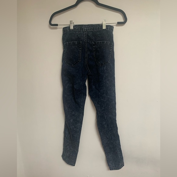 Black acid wash jeans, size 25 - Picture 2 of 3